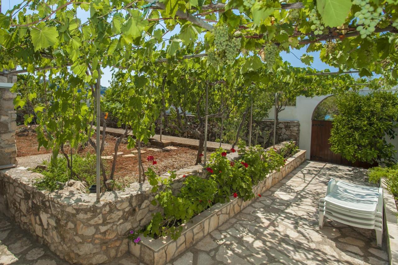 Holiday Home Neda Vela Luka Dış mekan fotoğraf